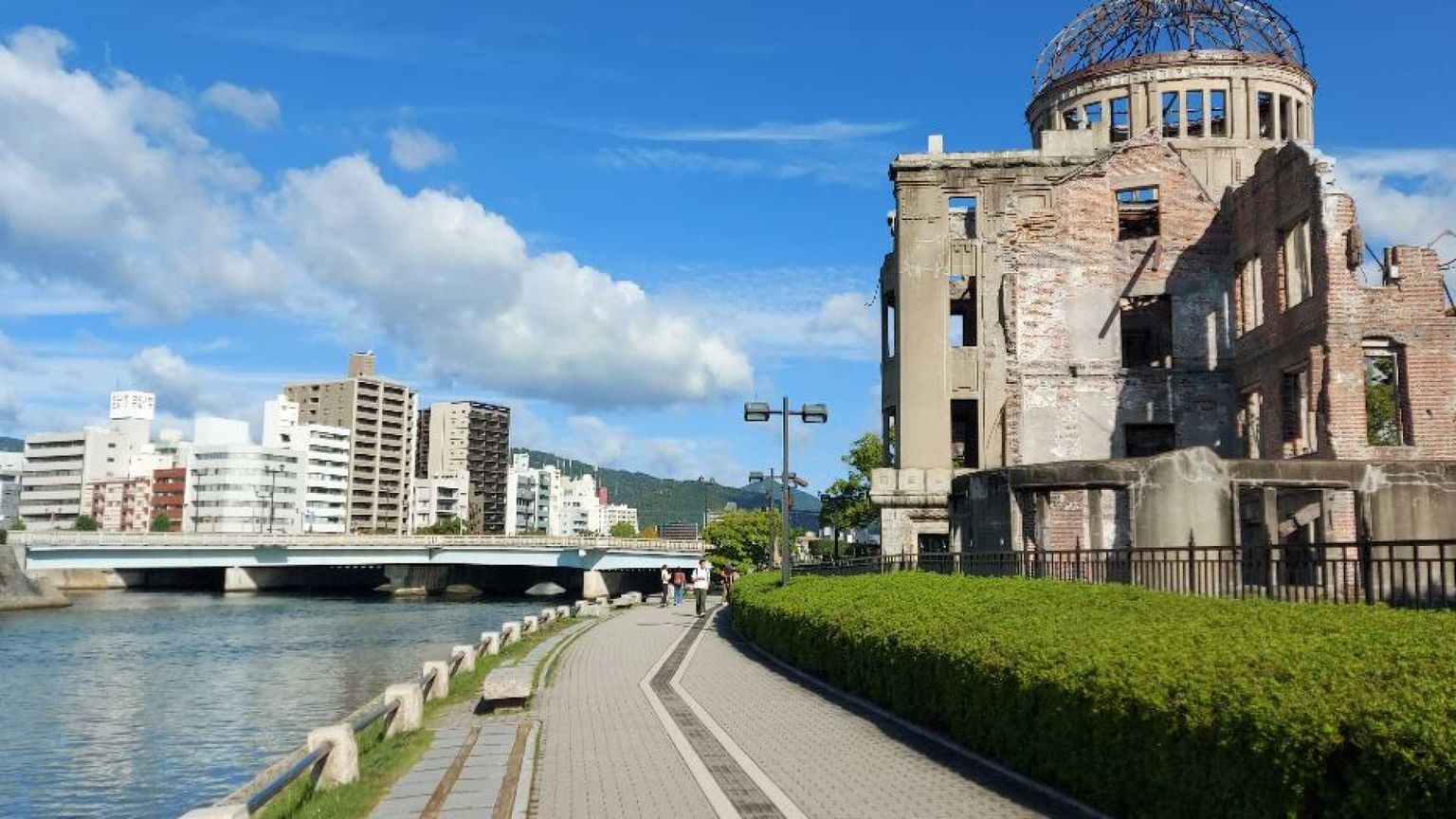 A Hiroshima e Nagasaki il martirio della nostra umanità