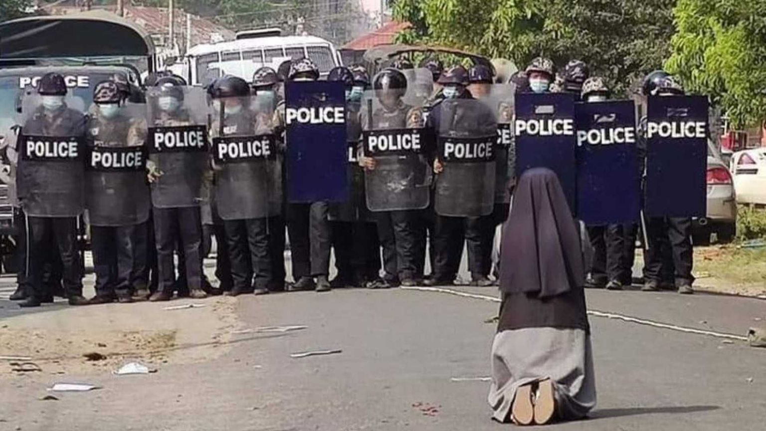 L'invito delle suore: pregare e digiunare per la pace