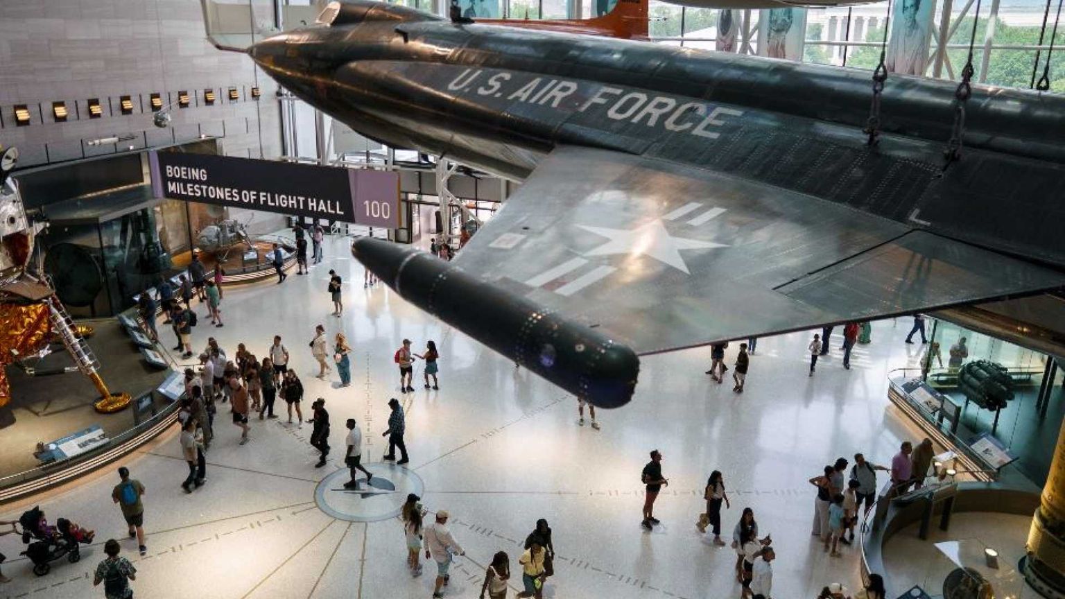 Dopo le università ora tocca ai musei: Trump “commissaria” lo Smithsonian