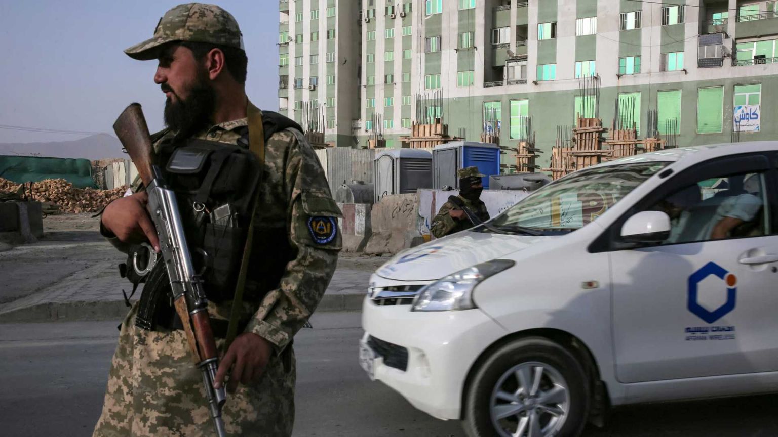 Afghanistan, l'incubo taleban compie 4 anni. Le donne? Cancellate