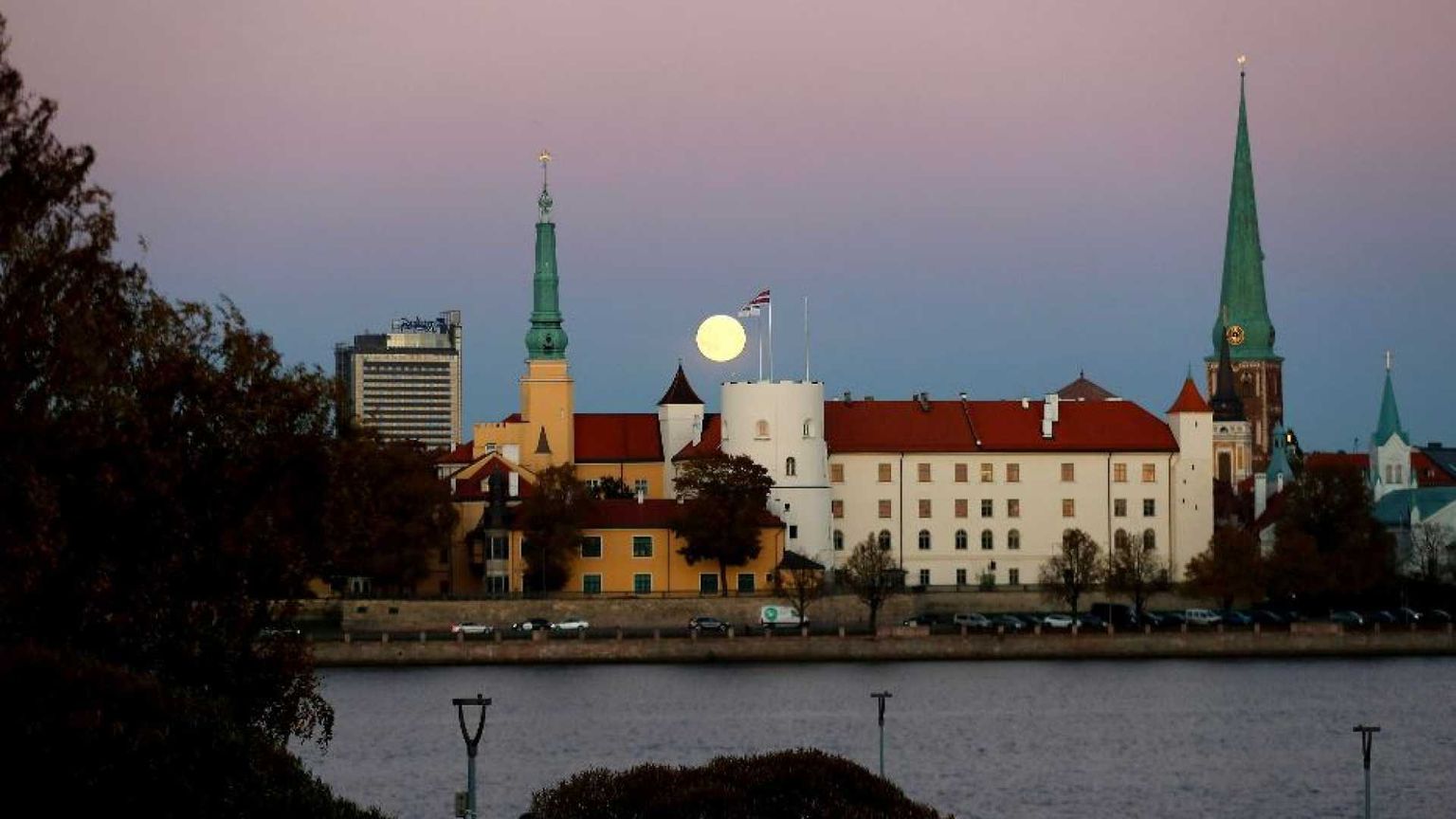 Lettonia, ventre molle della Nato: «Siamo il bersaglio ideale della Russia»