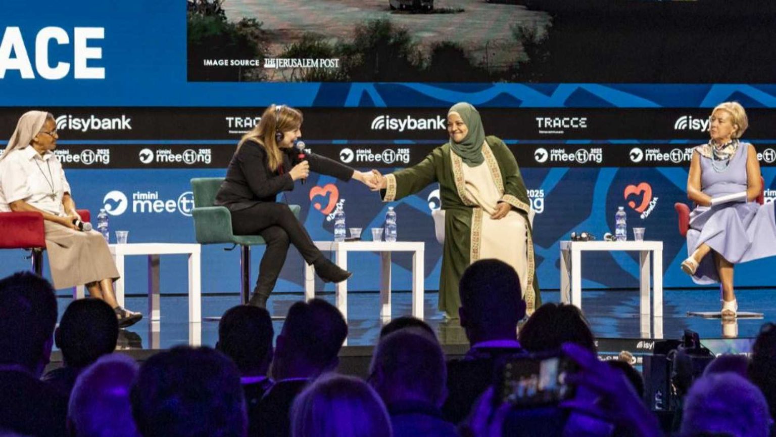 Layla ed Elana, le due madri che hanno commosso il Meeting