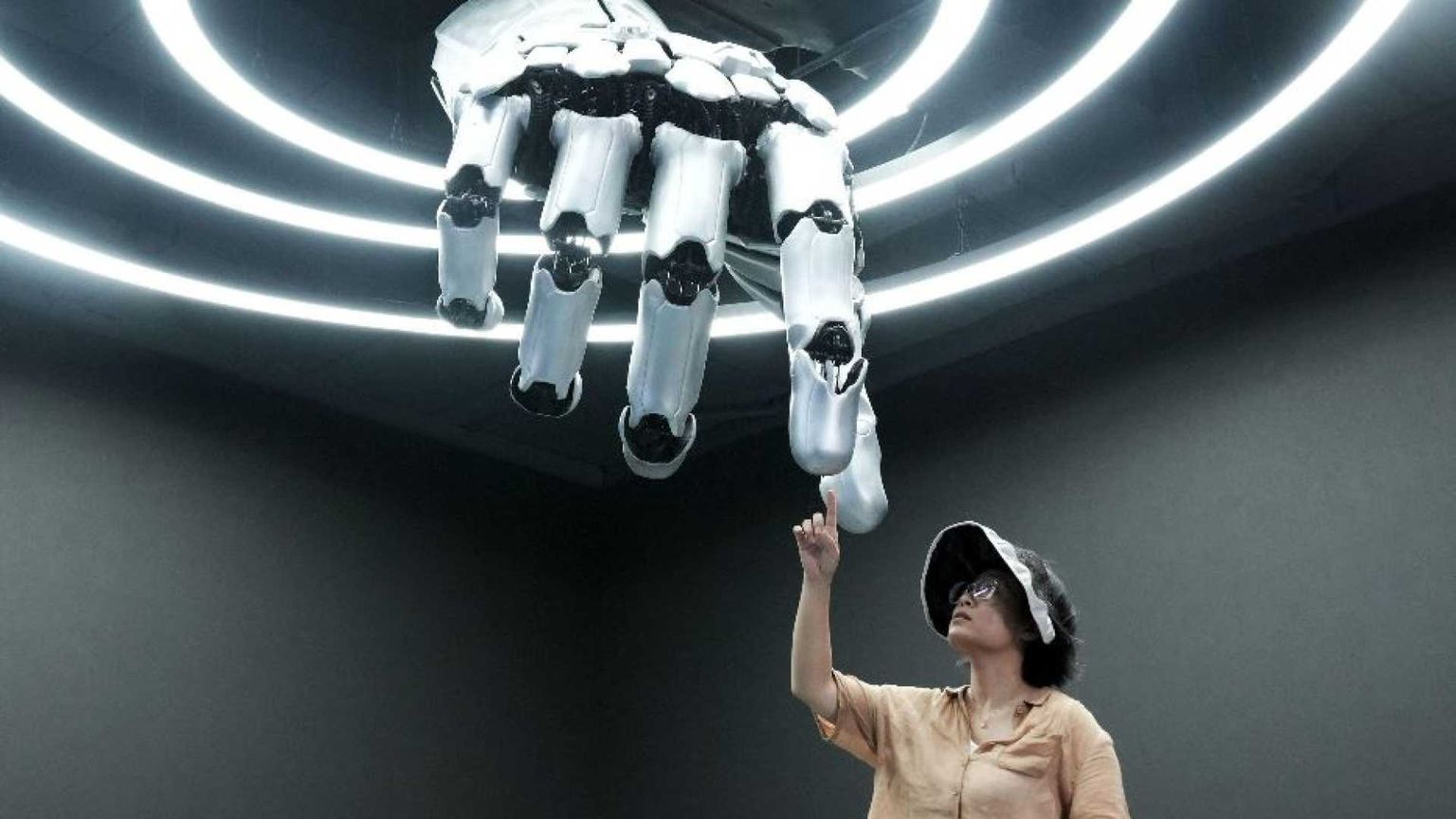 Un robot per la gravidanza artificiale. E la tecnologia cancella la maternità