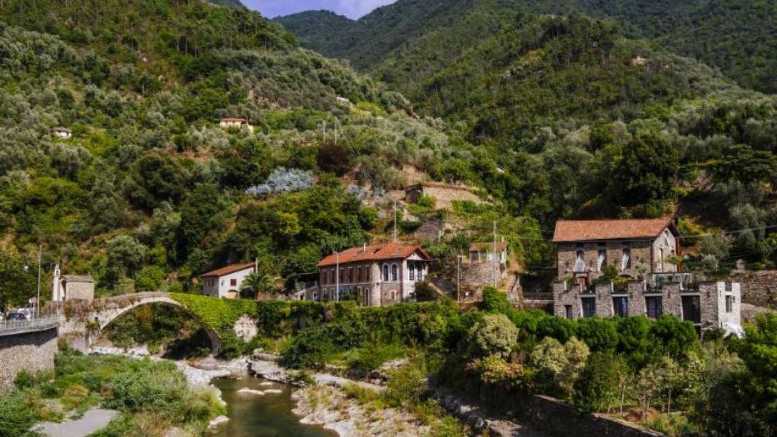 L'Italia nascosta dei paesi: i vescovi hanno una ricetta per non farla morire