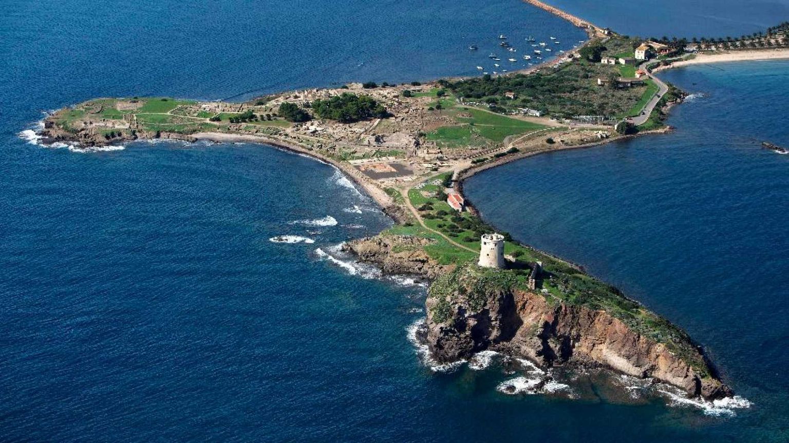 Nora, l'antica città sepolta che non smette di stupire