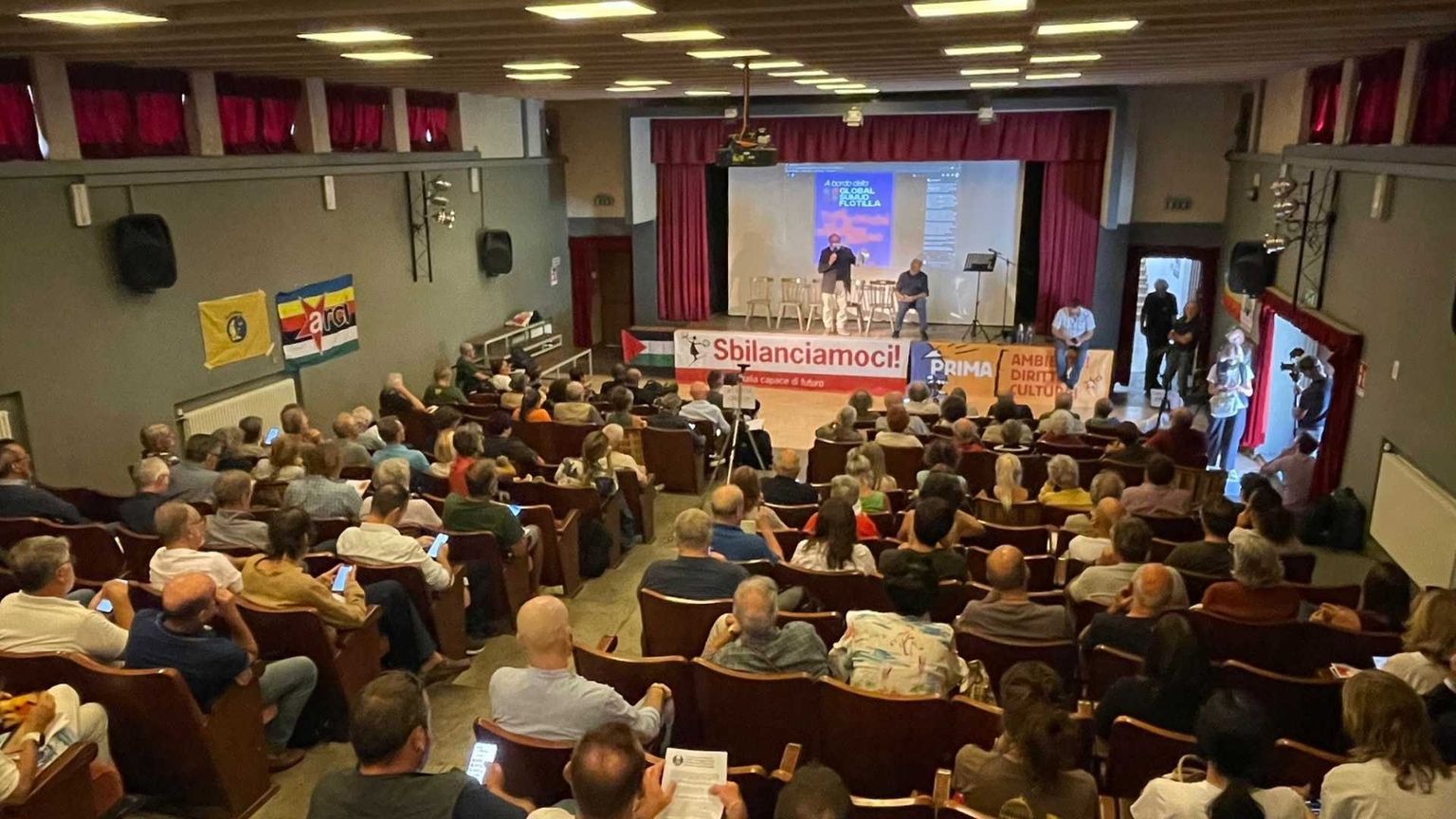 C'è un'altra Cernobbio che dice no all'economia di guerra