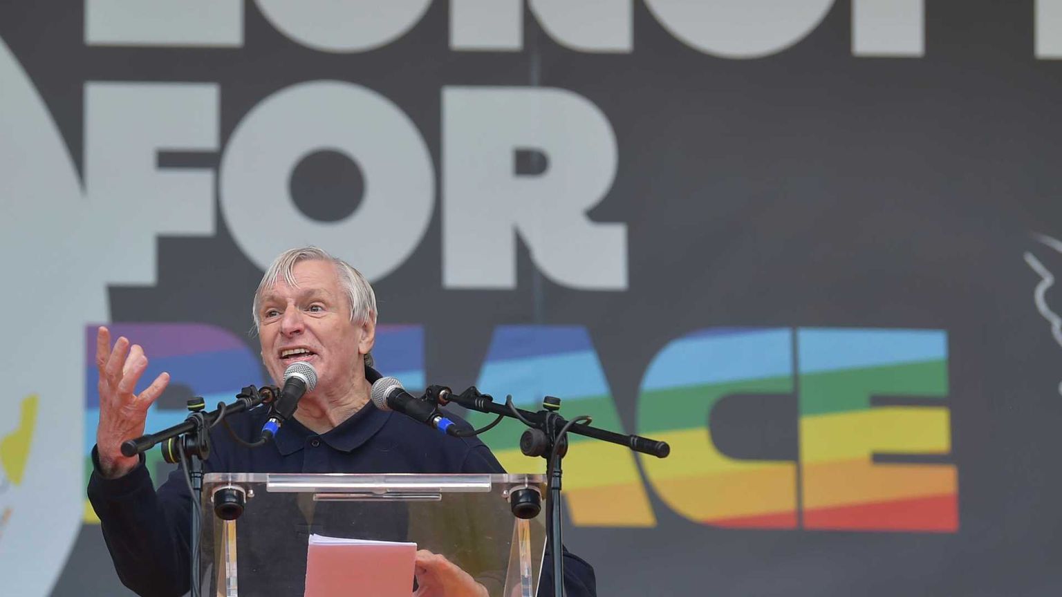 Ciotti e una vita di impegno libero: «Sporchiamoci le mani per il bene»