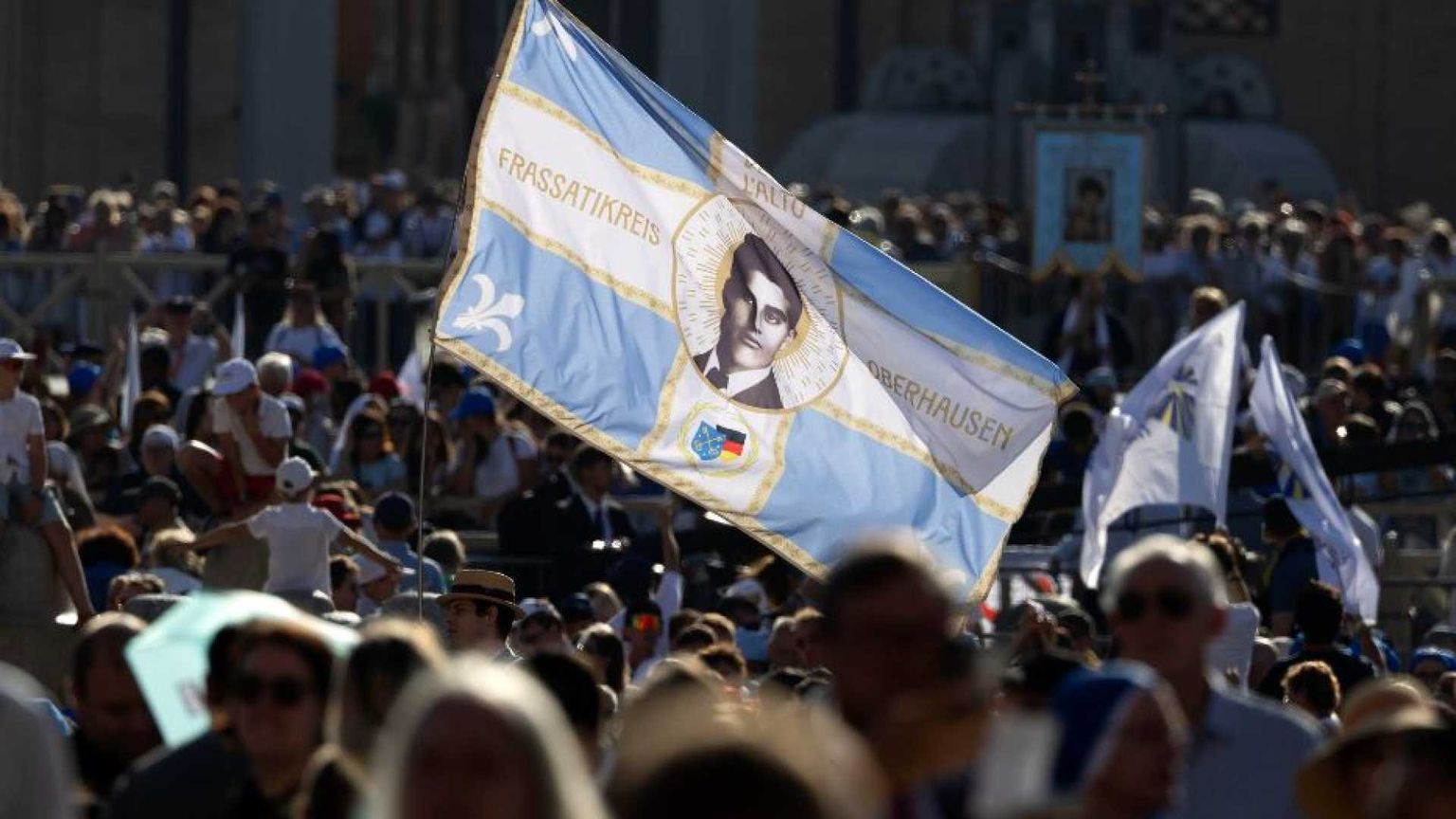 A Roma da tutto il mondo per i santi della porta accanto