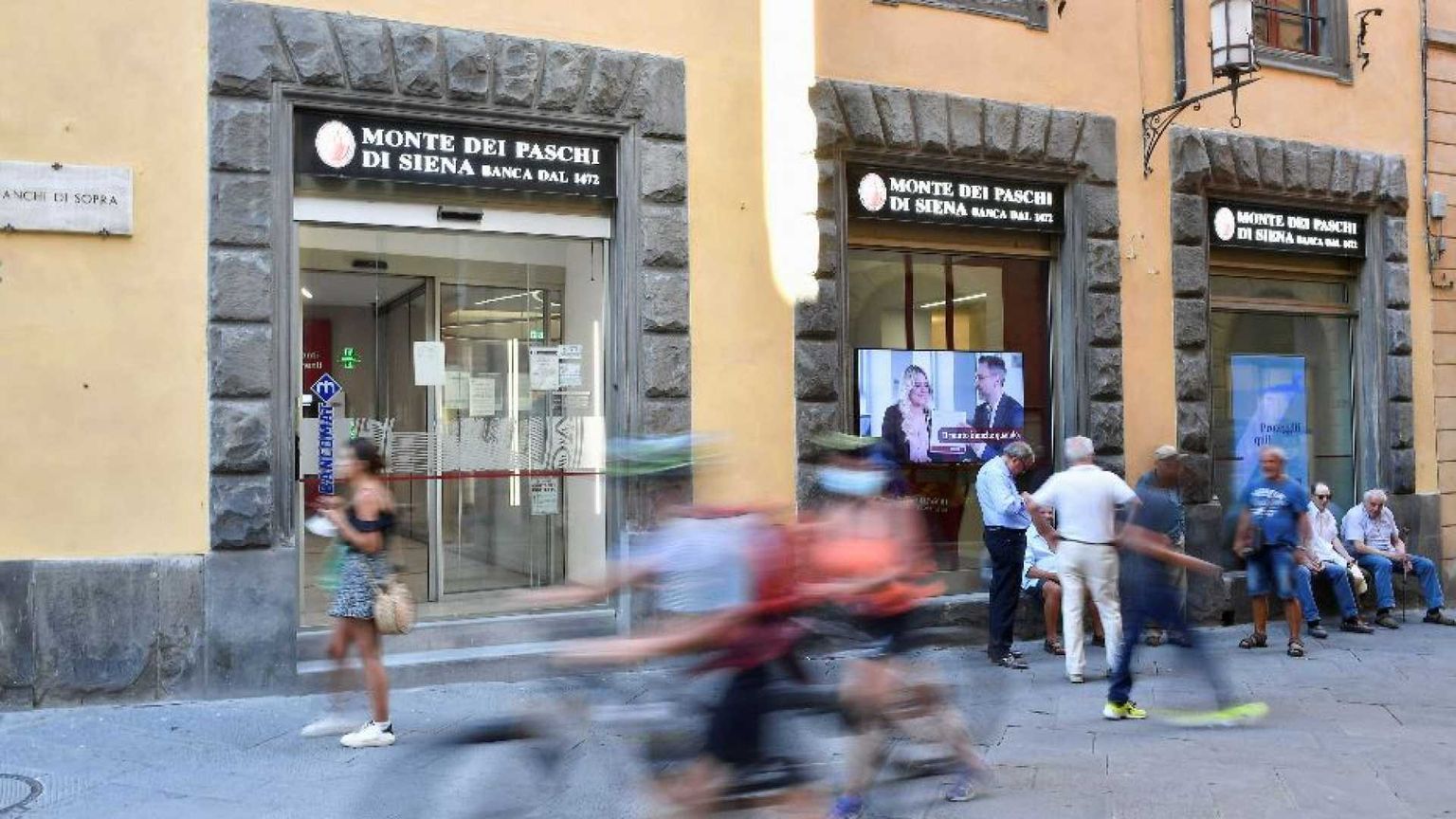 Perché il risiko non si fermerà a Mps-Mediobanca. E quello che conta davvero