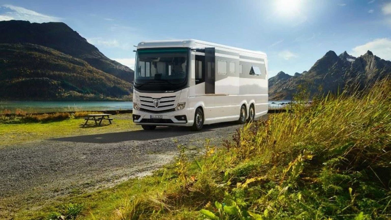 Il camper da 1 milione di euro, la stella del Salone di Parma