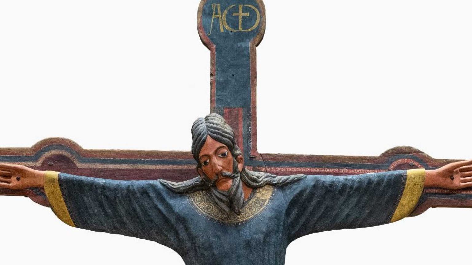 Lucca ritrova il suo Volto Santo: il crocifisso restituito ai fedeli