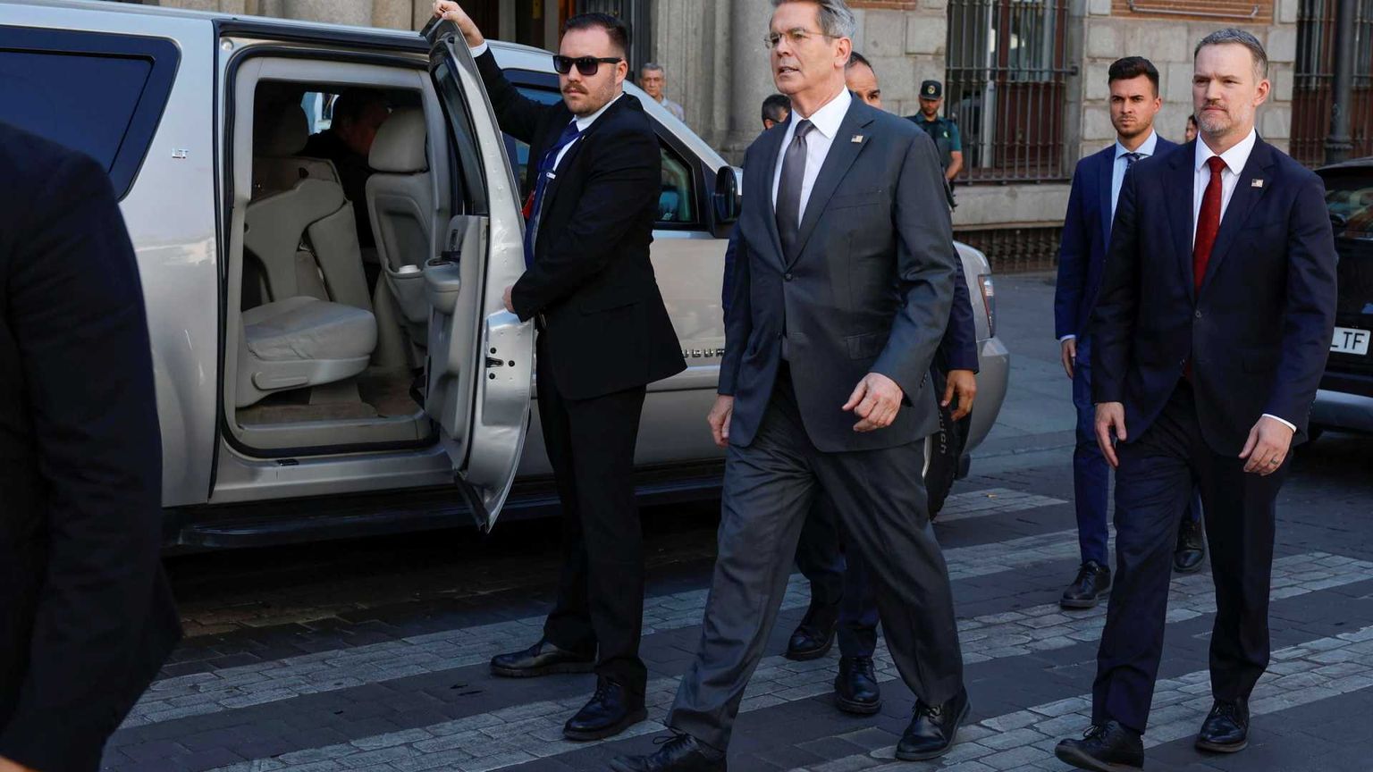 Vicino l’accordo per TikTok negli Usa: «Passerà a una proprietà americana»