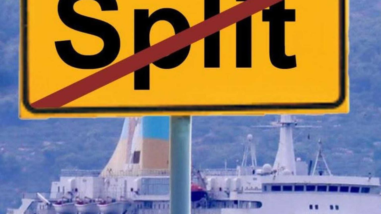 Emergenza, il traghetto Drea entra a Taranto