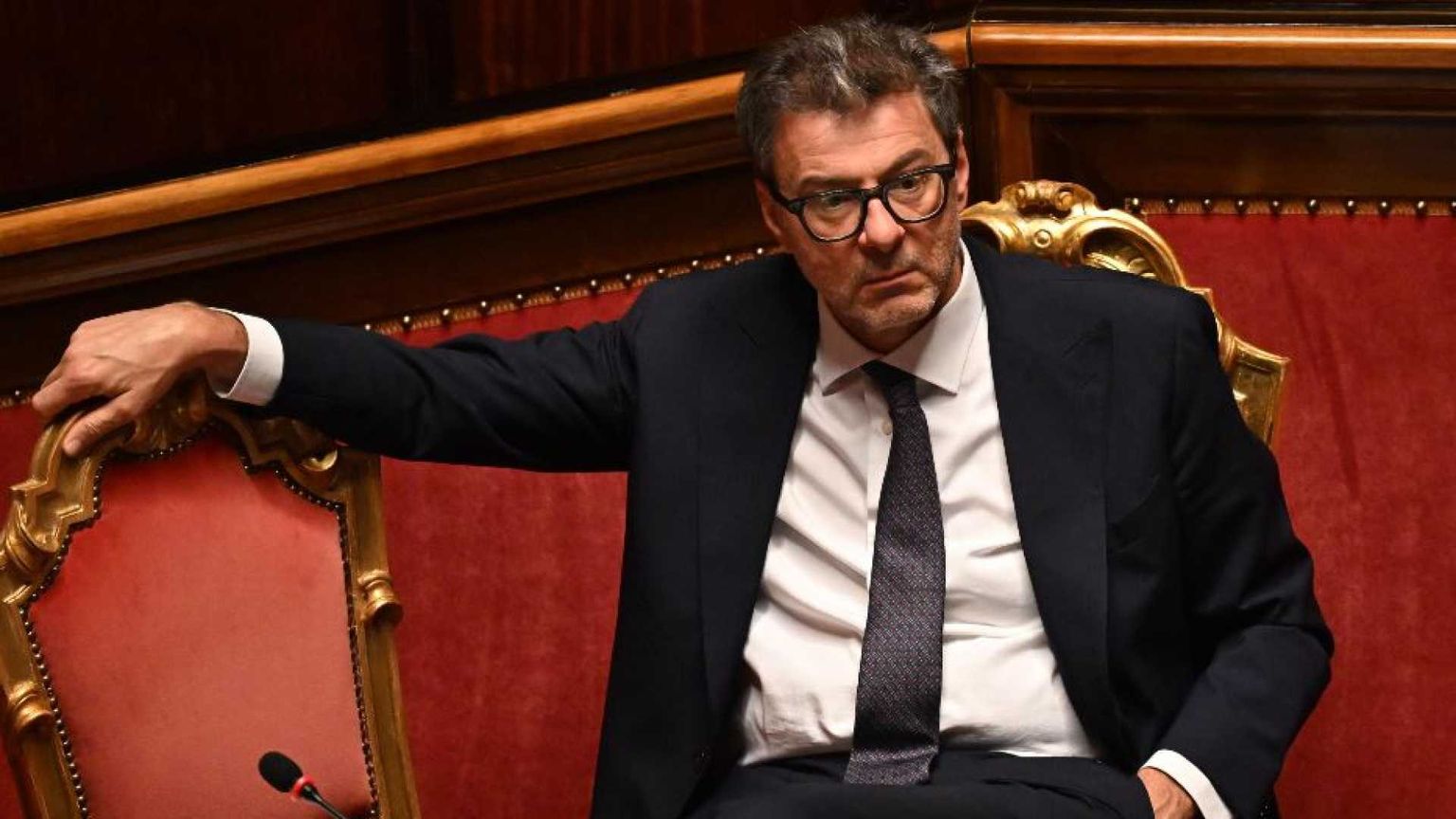 Italia promossa da Fitch. «Siamo sulla strada giusta»