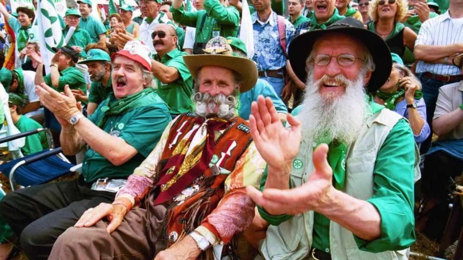 Ecco Pontida 2025: nel nome di Kirk, tra radici nordiste e Opa di Vannacci