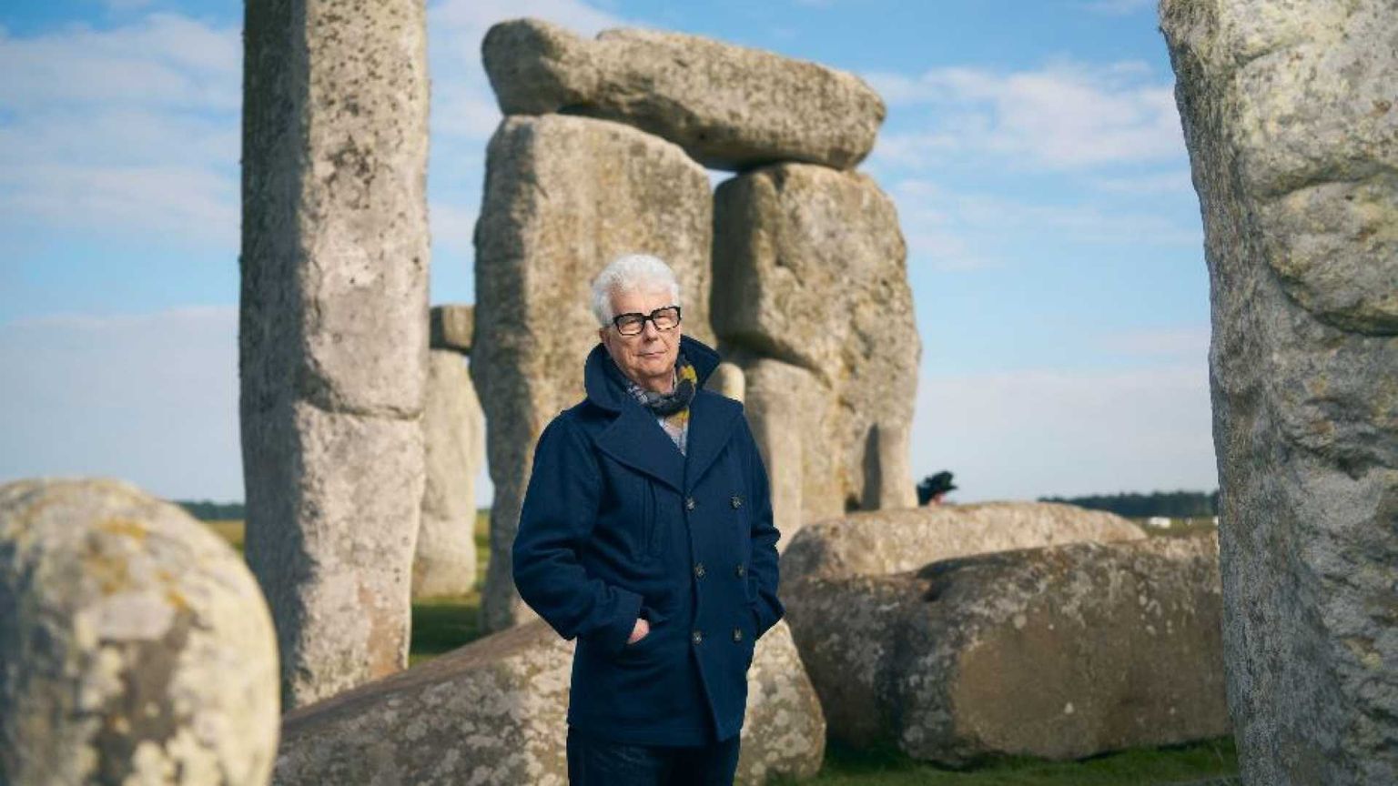 Ken Follett racconta l'alba di Stonehenge