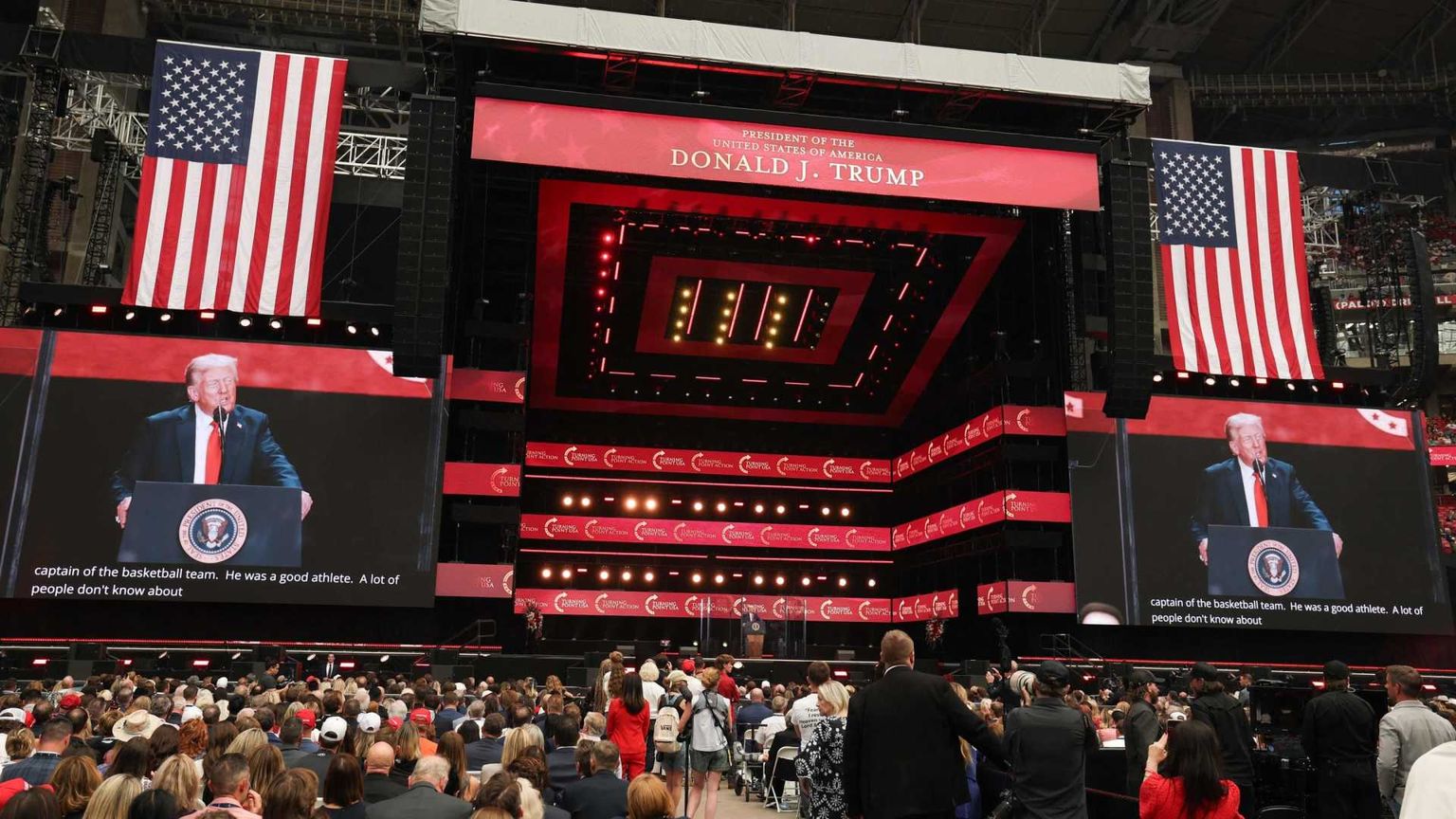 Trump, Kirk e i social: qual è il confine della parola?