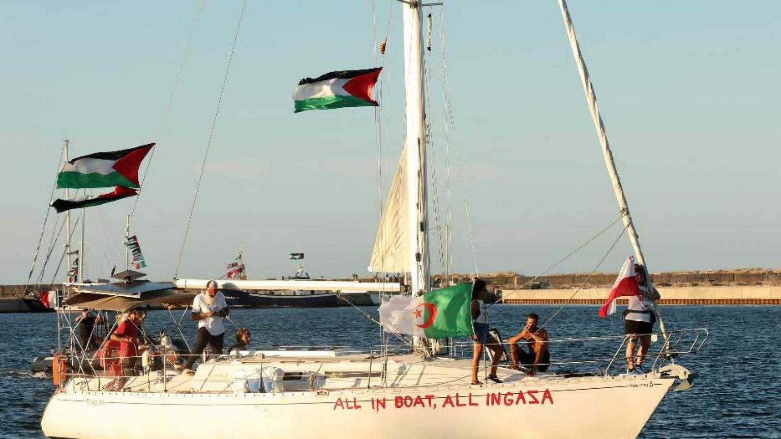Flotilla: «Forzeremo il blocco israeliano». Tel Aviv risponde: «Reagiremo»