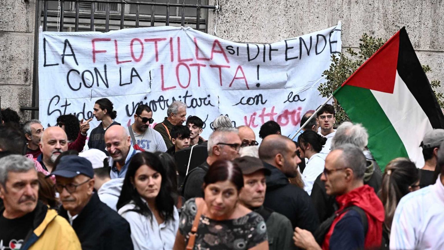Dai porti alle scuole, la mobilitazione pro-Pal continua