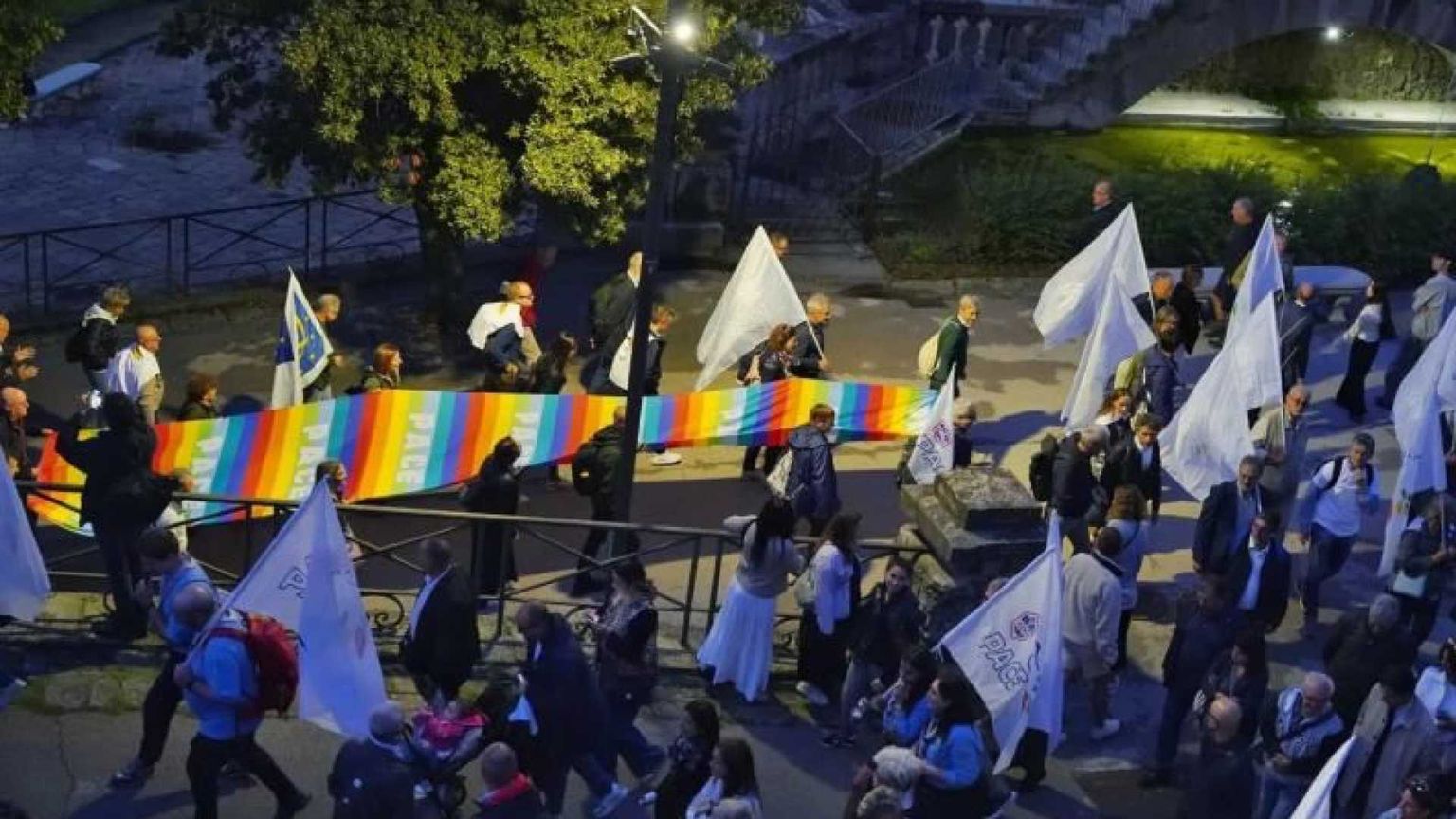 «Ai giovani la politica interessa. Creiamo spazi per coinvolgerli»