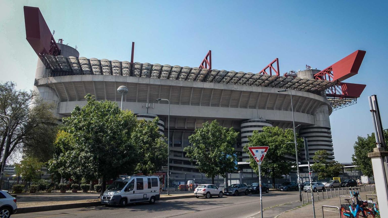 Lo stadio di San Siro a Milano è stato venduto, e ora?