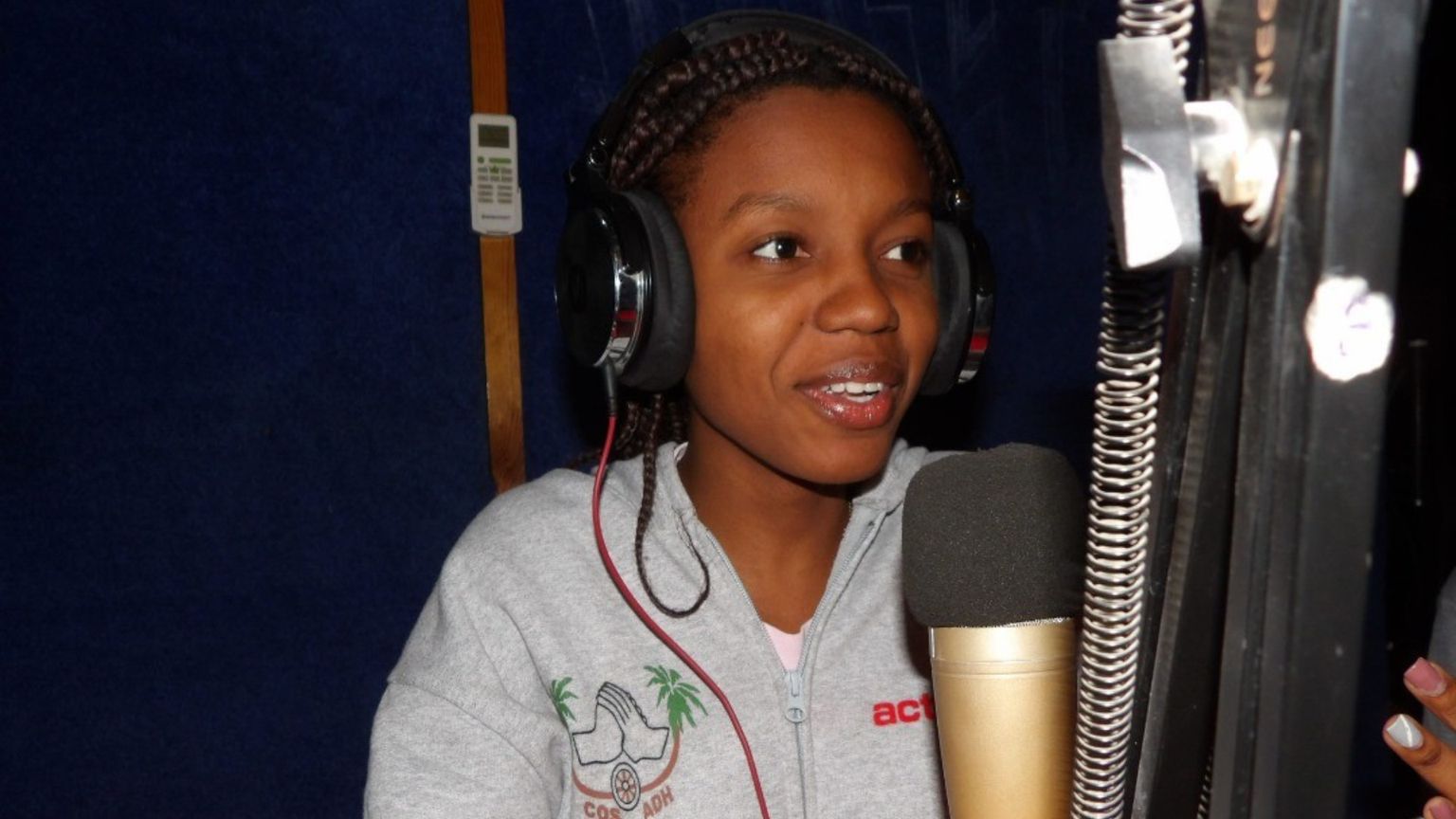 «Chi scende in piazza viene picchiato ma l'attivismo resiste»