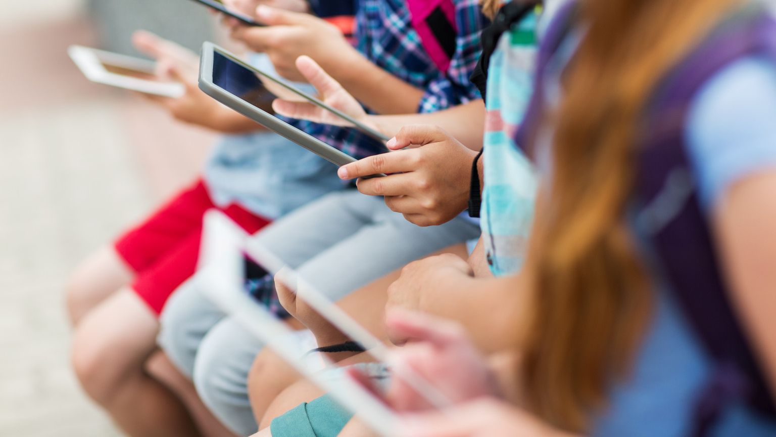 Ruffini: «La nostra umanità è piena di sorprese, non lasciamola spegnere dagli algoritmi»