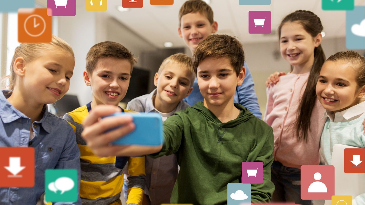 Su social e minori è il momento delle scelte forti