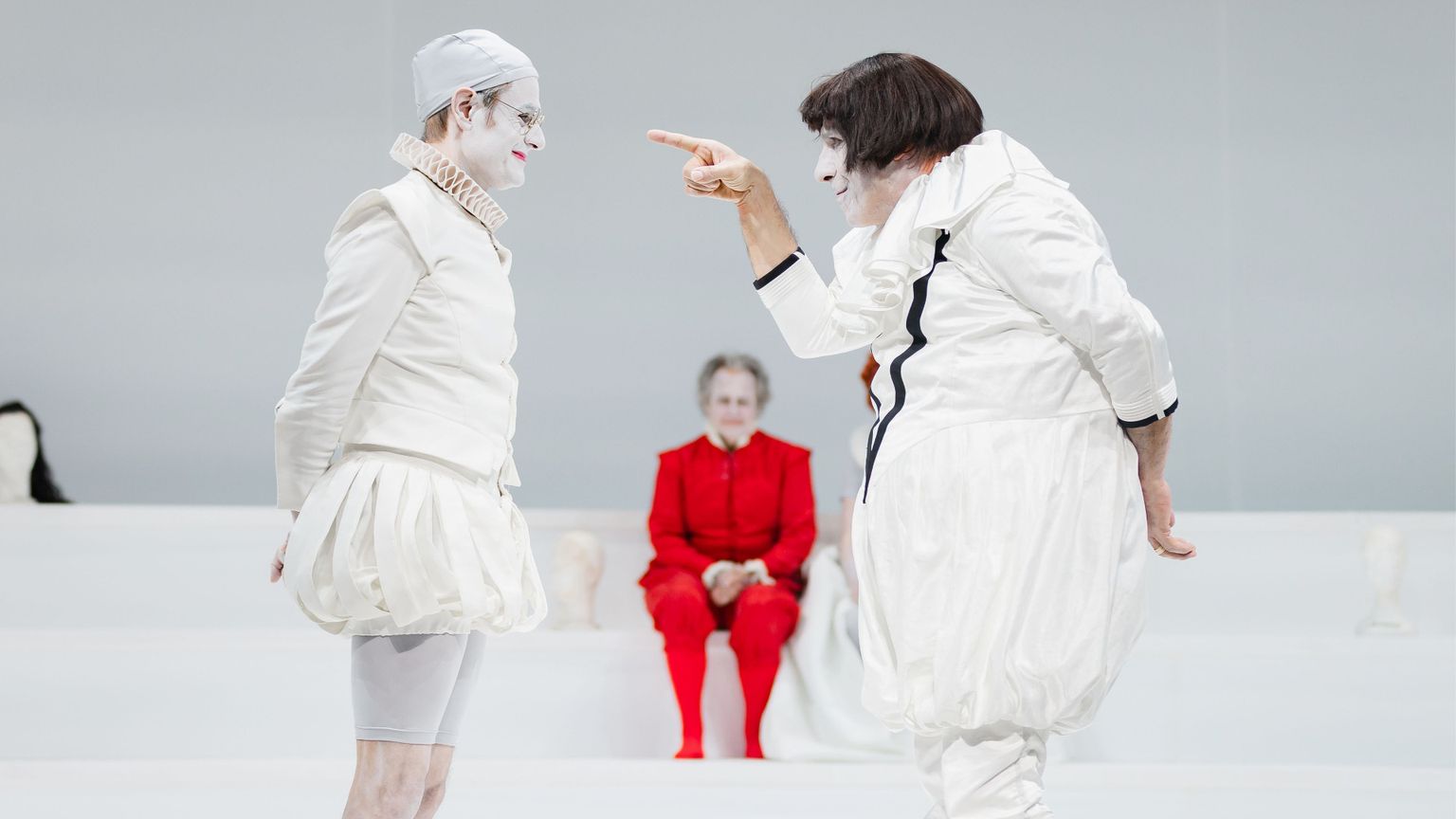 A Torino un Amleto tragico sotto la maschera da clown