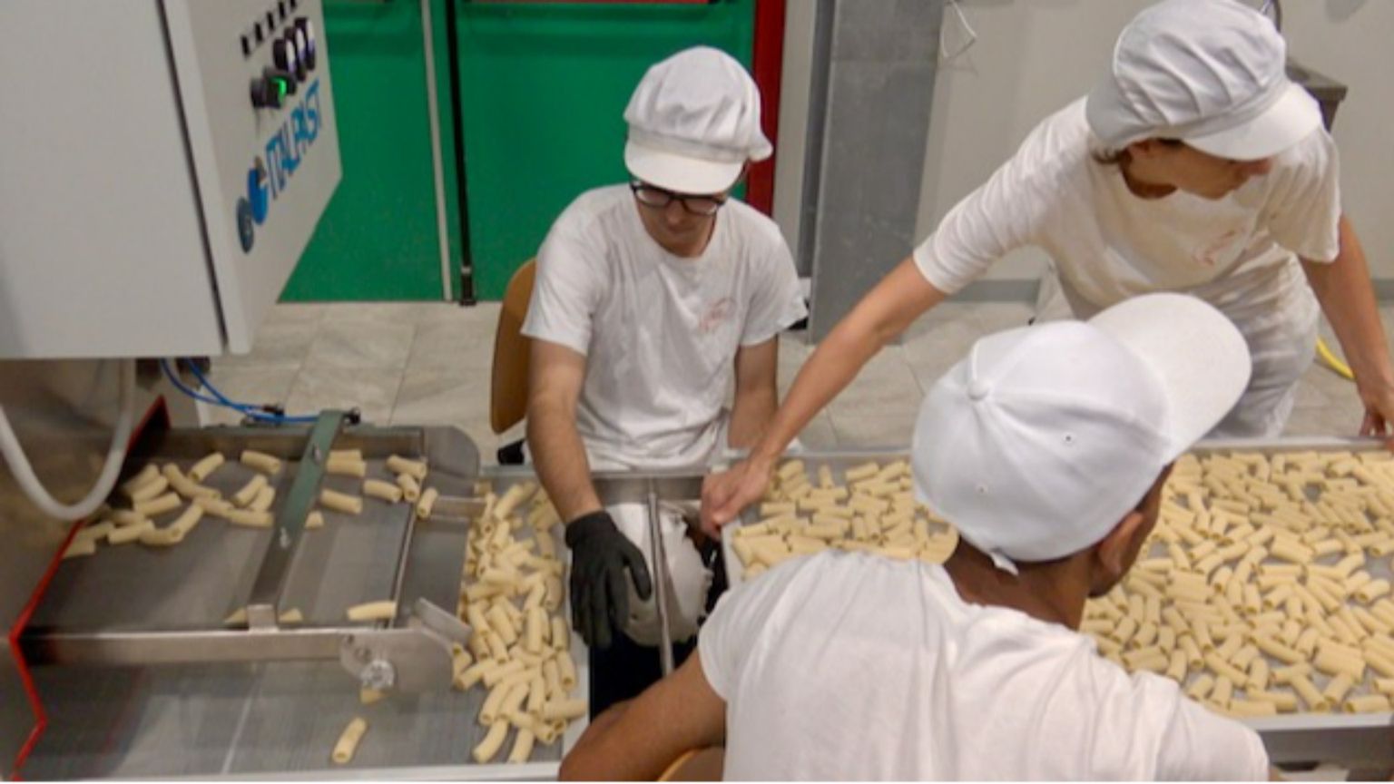 Dal carcere alla pasta: i ragazzi di Casal del Marmo e quel sogno chiamato “Futuro”