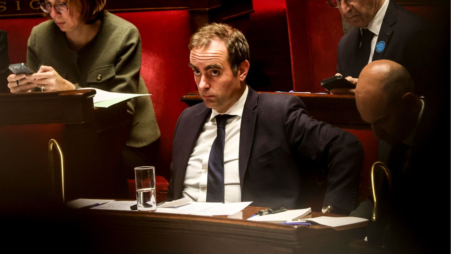 Francia, Lecornu: riforma pensioni solo dopo presidenziali