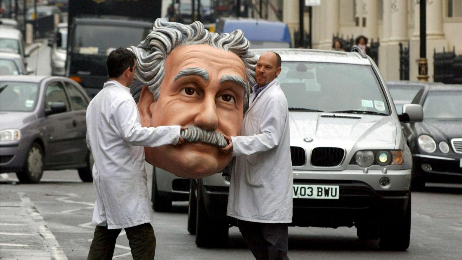 Einstein, il mistero e l’importanza di farsi domande