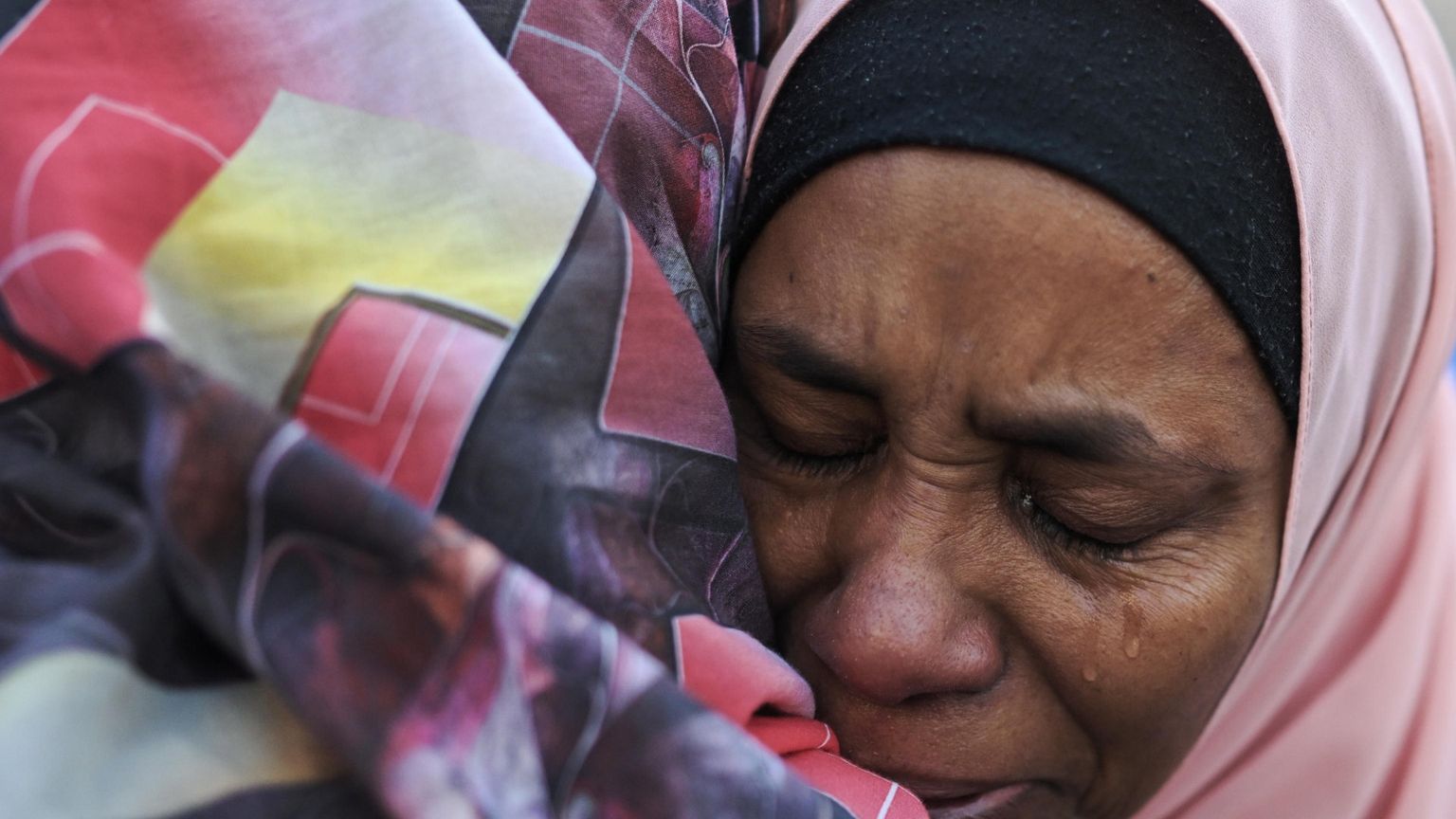 Fame in Sudan, la scelta impossibile di Touma: quale gemella salvare?