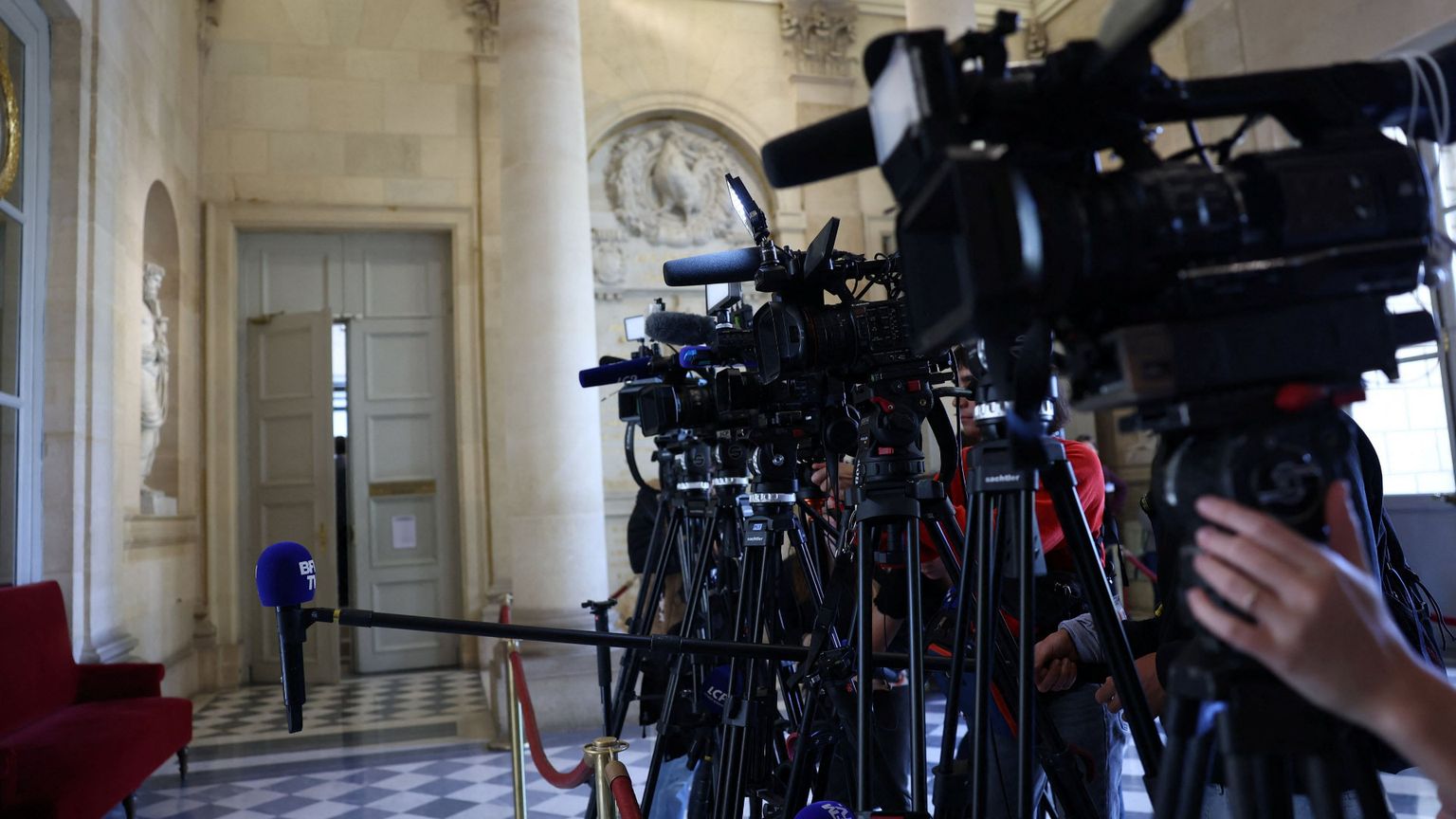 Dagli Usa all'Europa, intorno alla stampa tira una brutta aria