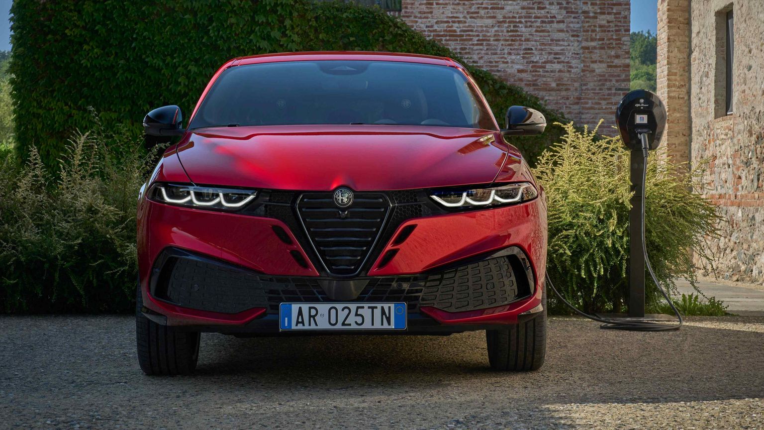 Nuova Tonale, per Alfa Romeo il primo passo verso un futuro ancora da scrivere