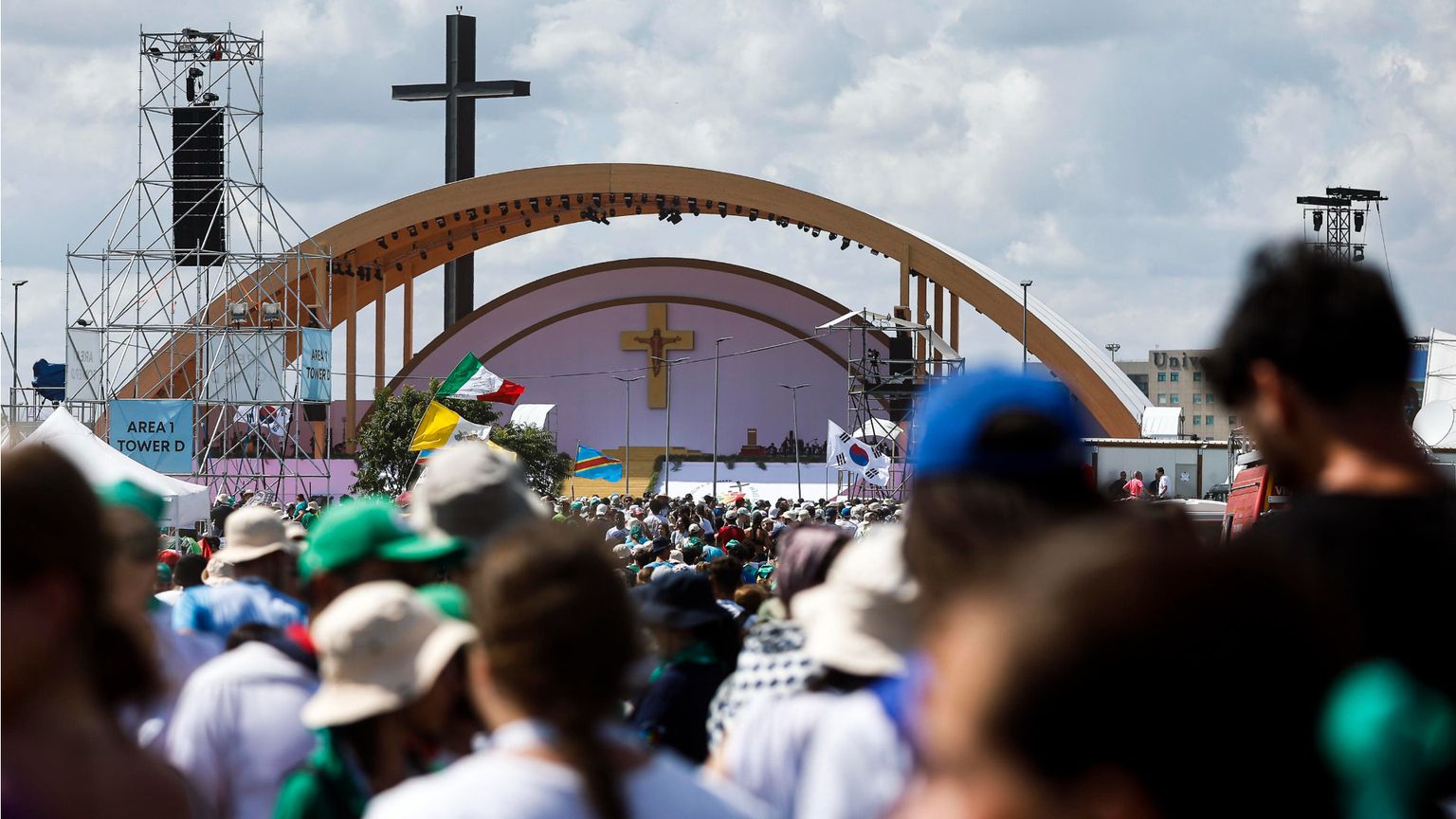 Perché nelle parole dei giovani Gesù è diventato invisibile