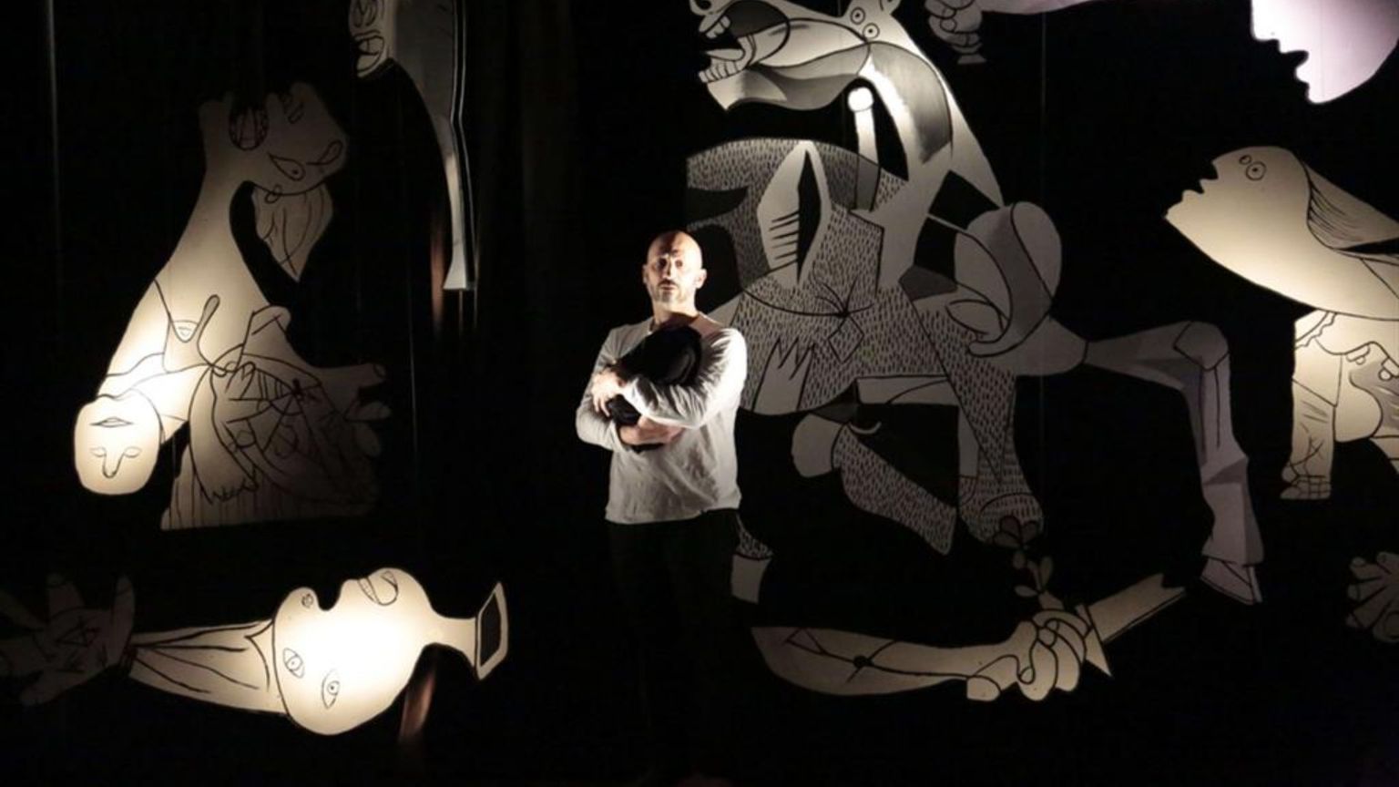 Guernica sul palcoscenico per denunciare ancora l'orrore delle bombe sui civili