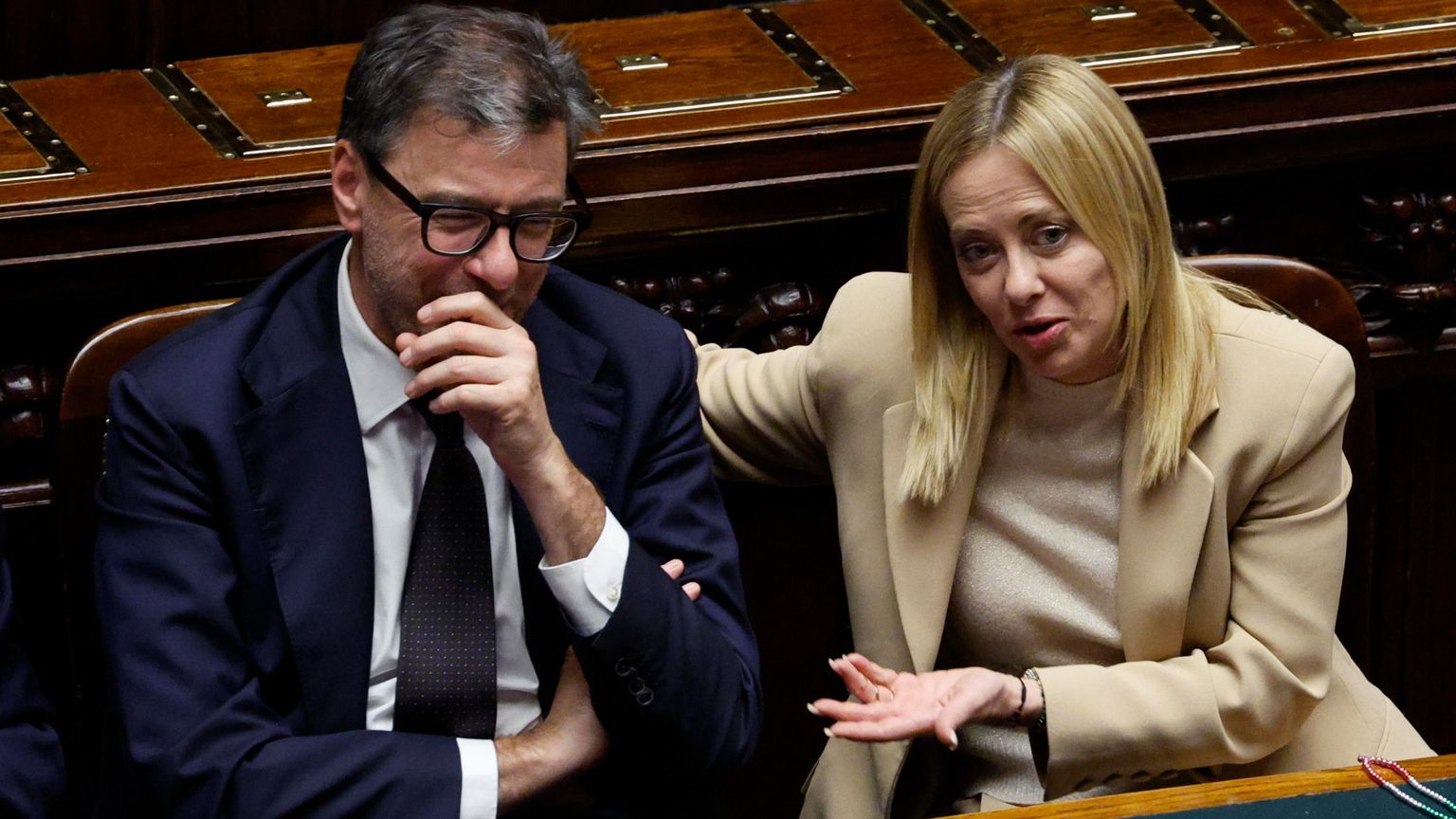 Nella manovra alla fine c'è stata una mezza retromarcia sugli affitti brevi