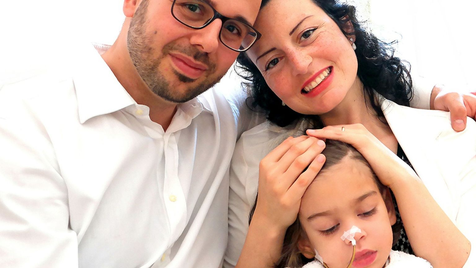 Guido, Caterina e la loro piccola Sofia, che oggi non c'è più