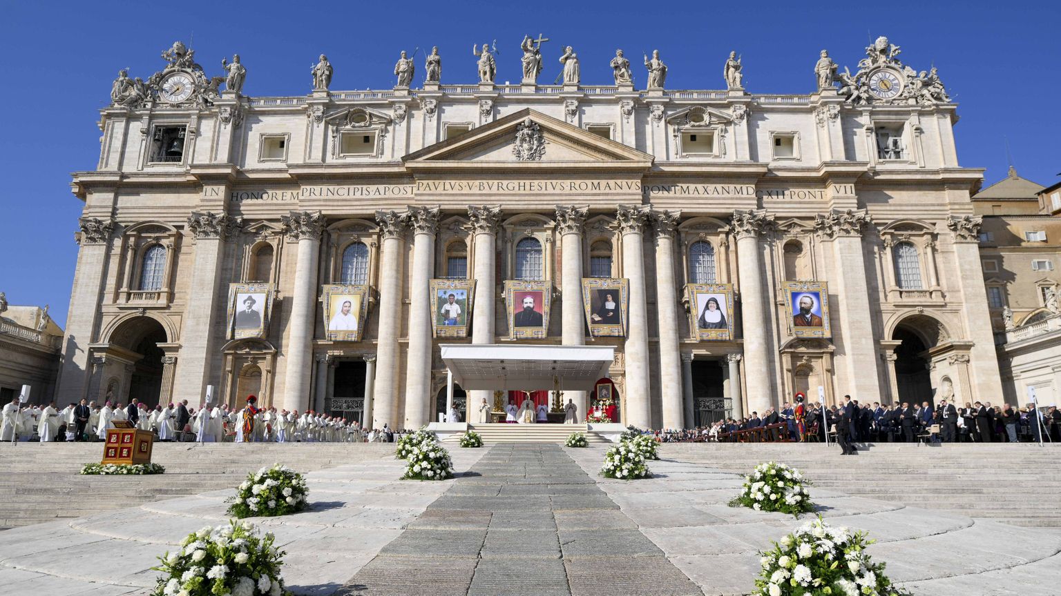 Piazza San Pietro, 19 ottobre 2025: la canonizzazione di Bartolo Longo, Maria Troncatti, Vincenza Maria Poloni e altri quattro nuovi santi
