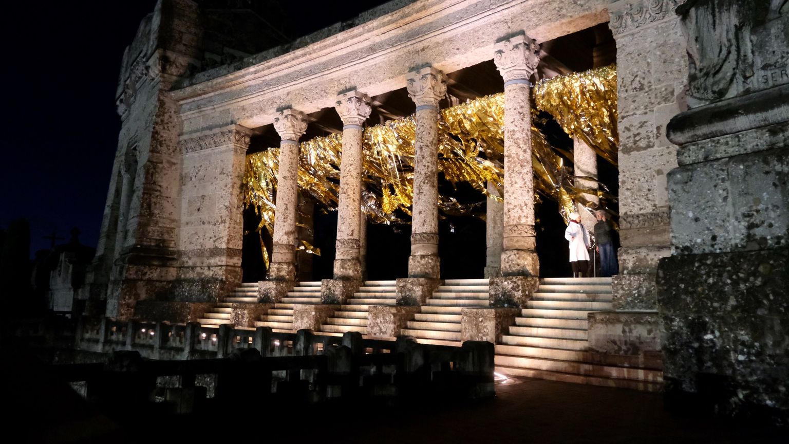 La morte non spezza la trama dei legami