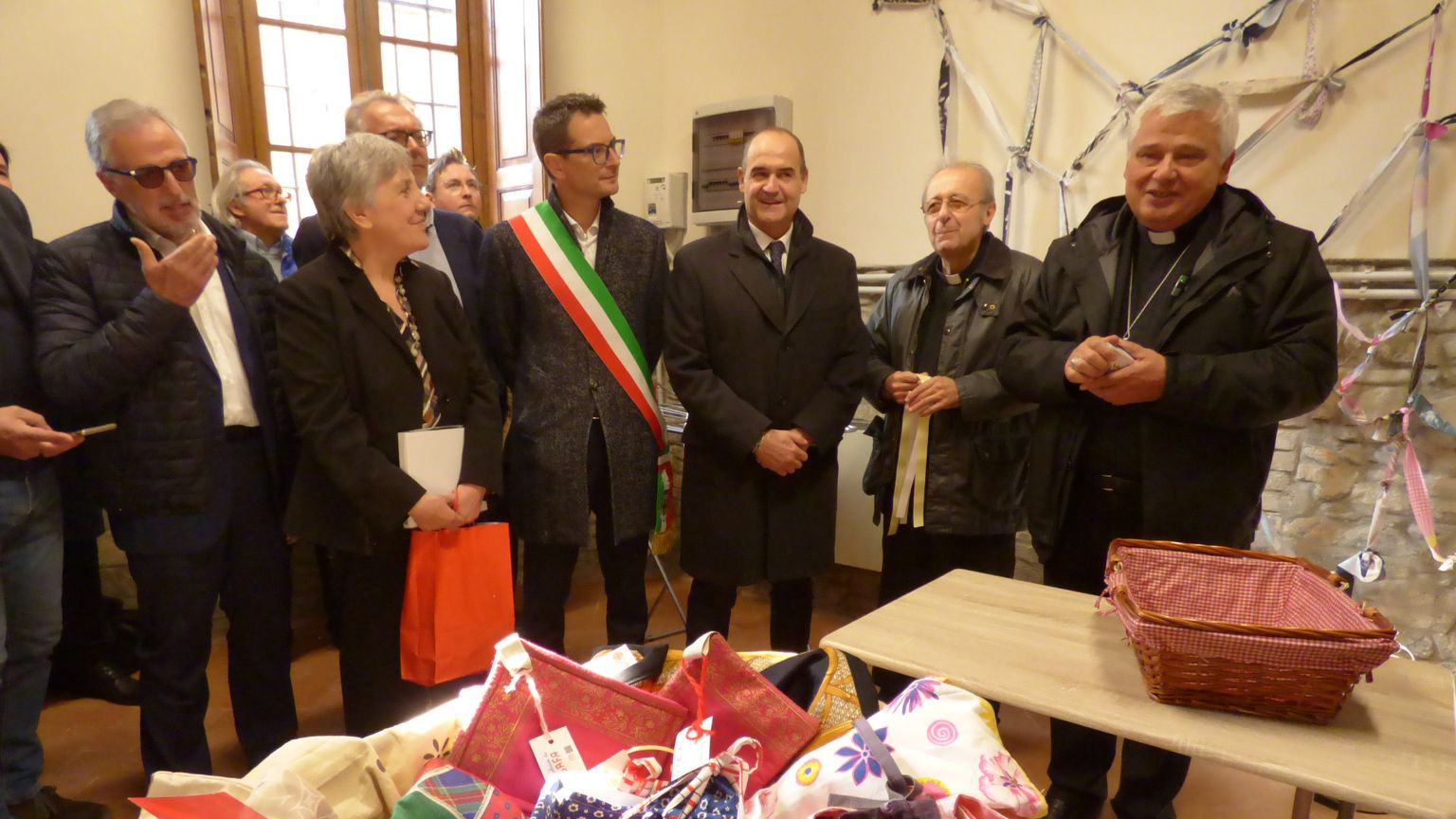 Apre a Parma la prima lavanderia per i poveri di Leone XIV