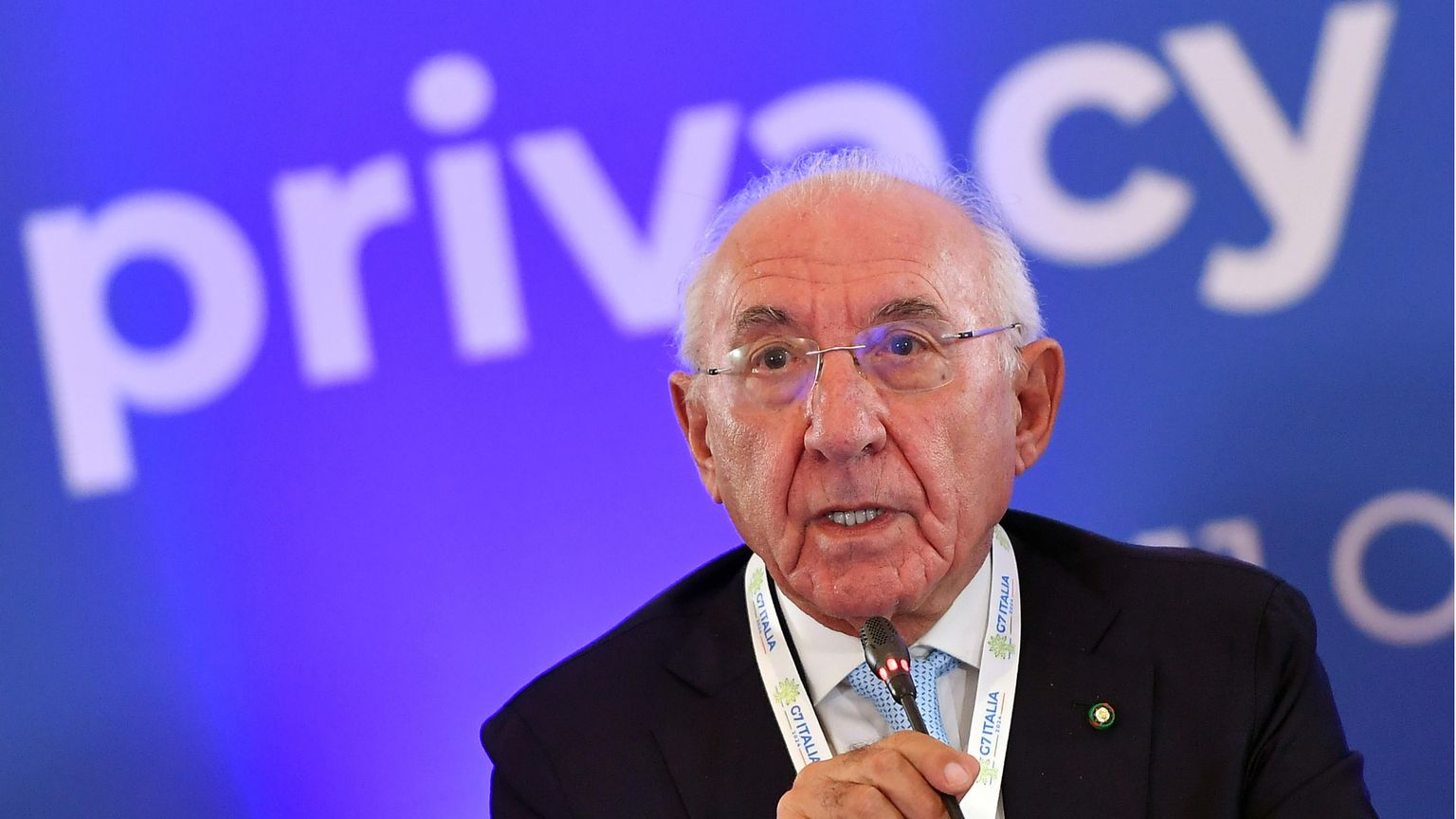 Garante della Privacy, cosa è successo e perché Schlein vuole azzerarlo