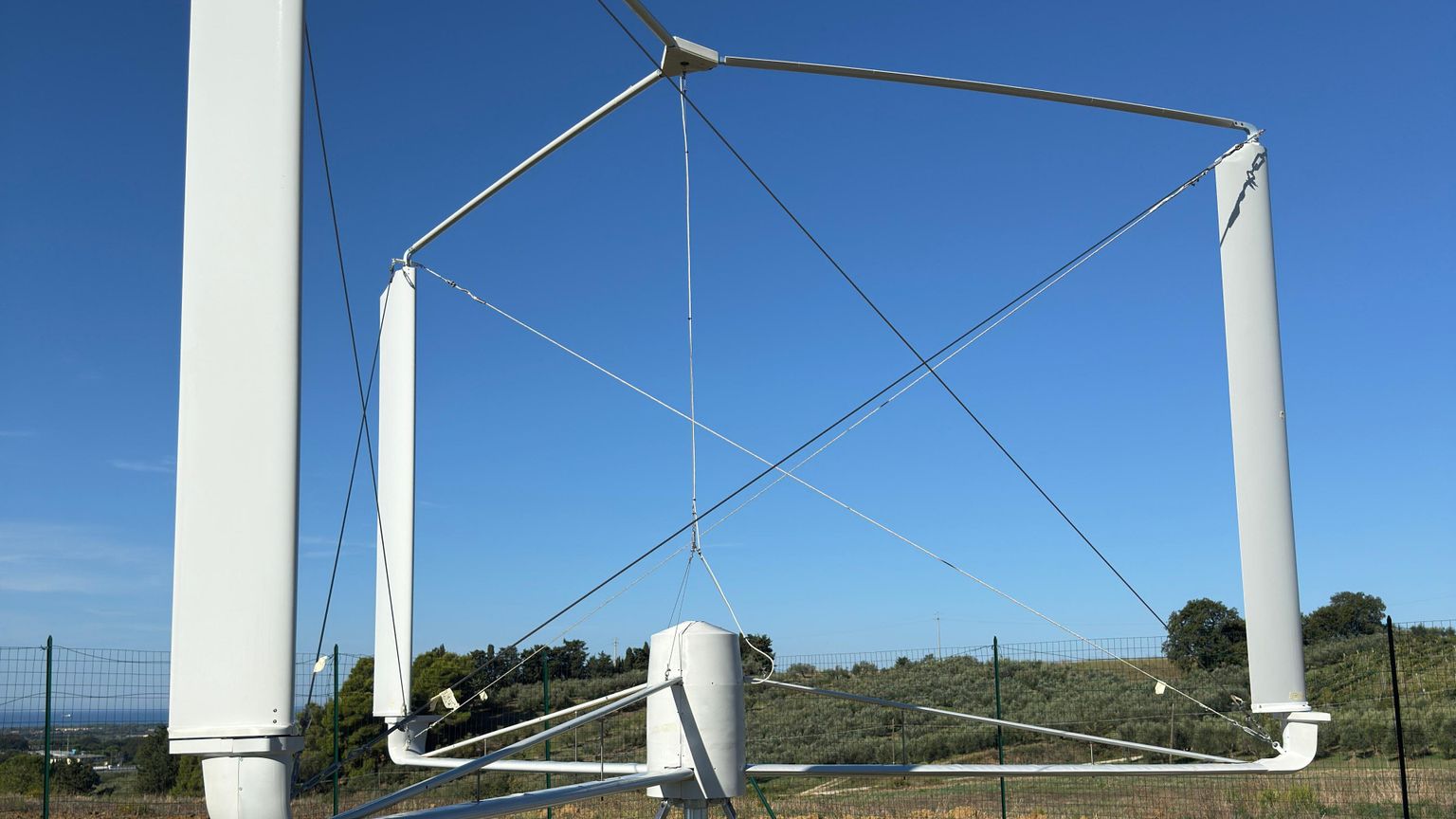 Una pala (e un po’ di IA): «Così imbrigliamo il vento»