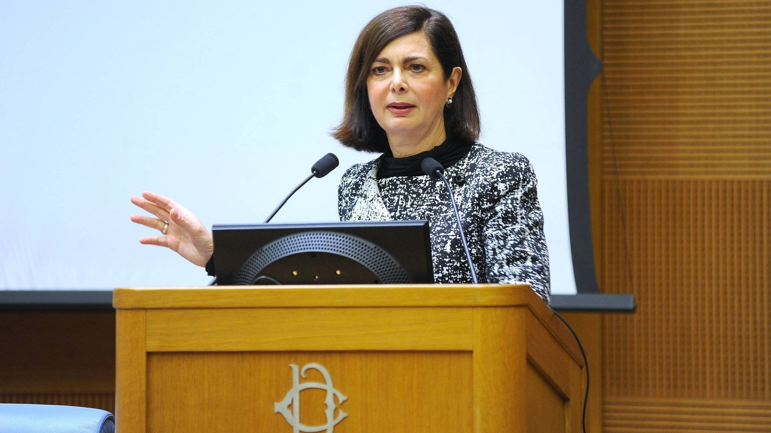 Boldrini: «Vi spiego come mai il rischio nucleare è concreto»