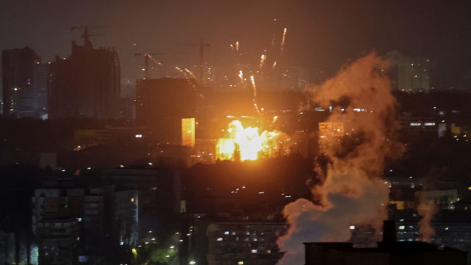 L’Ucraina al buio: riaccendiamo luci di pace