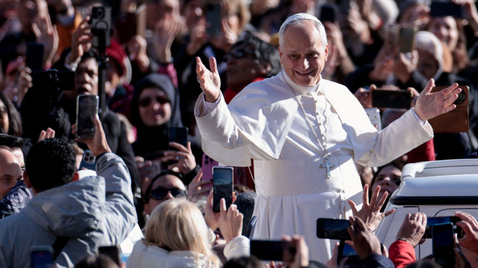 Il Papa: «Se non custodiamo il Creato finiamo per devastarlo»