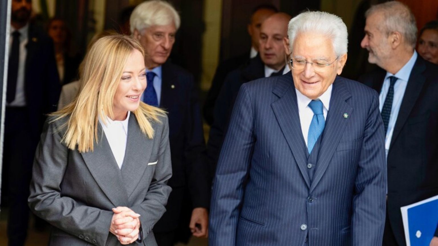 Meloni e l'incontro con Mattarella: nessuno scontro istituzionale