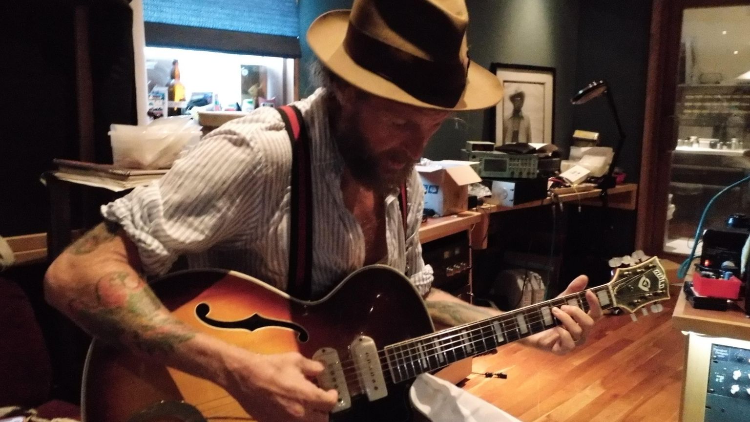 Jovanotti, album a sorpresa: «Un inno alla vita»