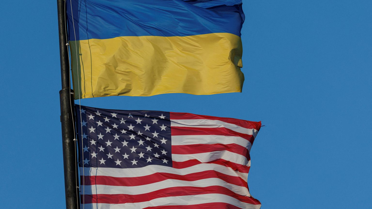 Il "Piano Trump" per l'Ucraina celebra la forza. E il diritto?